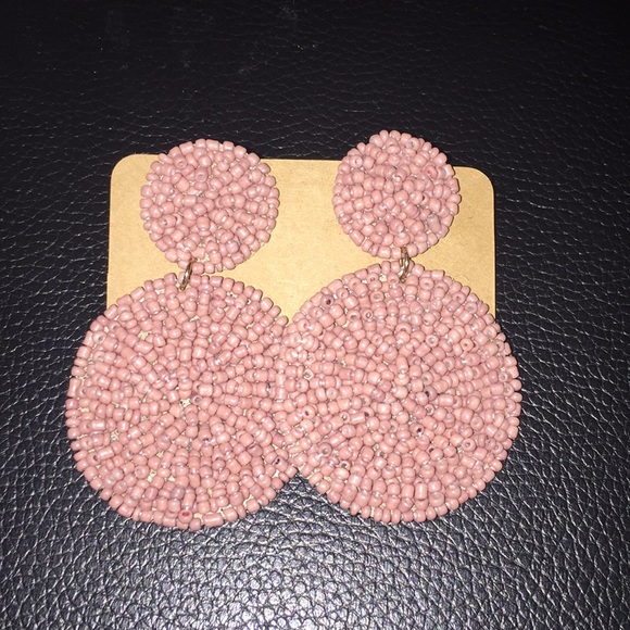 Jewelry - NWT Earrings
